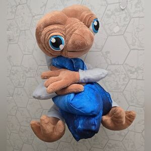 Retro E.T. Extra Terrestrial Universal Studios Parks Plush with Pillow Nightgown